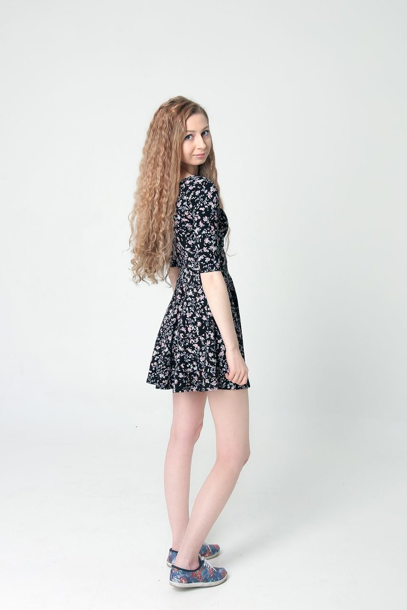 Елена, 25